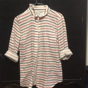 Old navy button up shirt